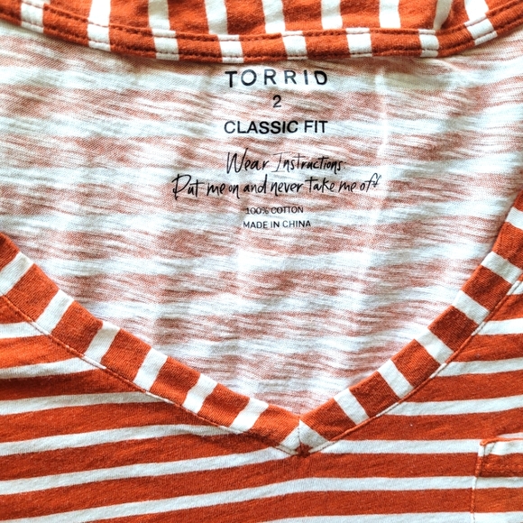 Torrid Women's Classic Fit Everday Stripe Short Sleeves V-Neck T-Shirt - 2 - Picture 4 of 5
